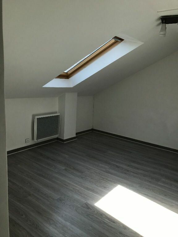 Appartement à vendre 3 32.27m2 à Reims vignette-8