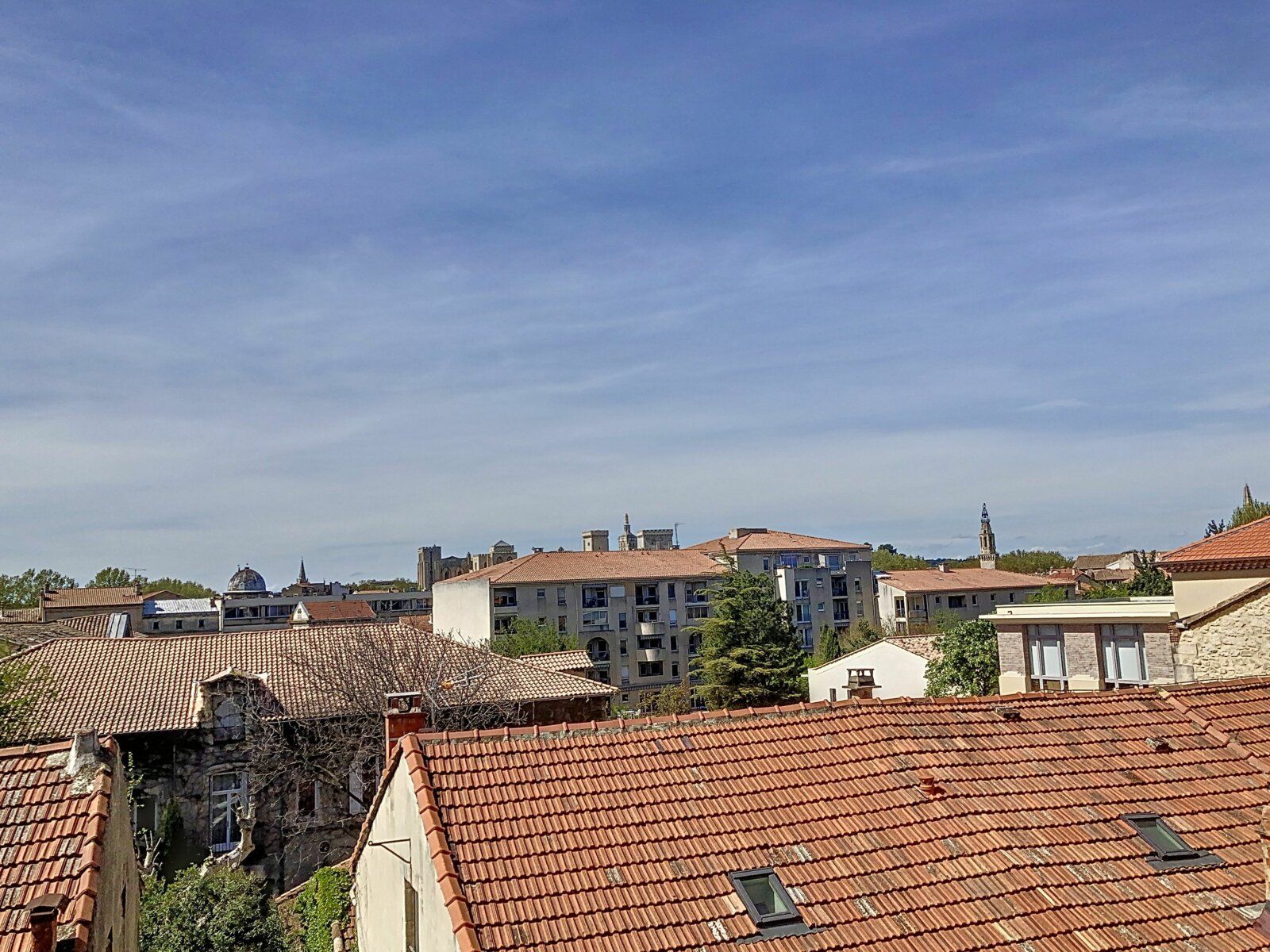 Appartement à louer 3 74.49m2 à Avignon vignette-2