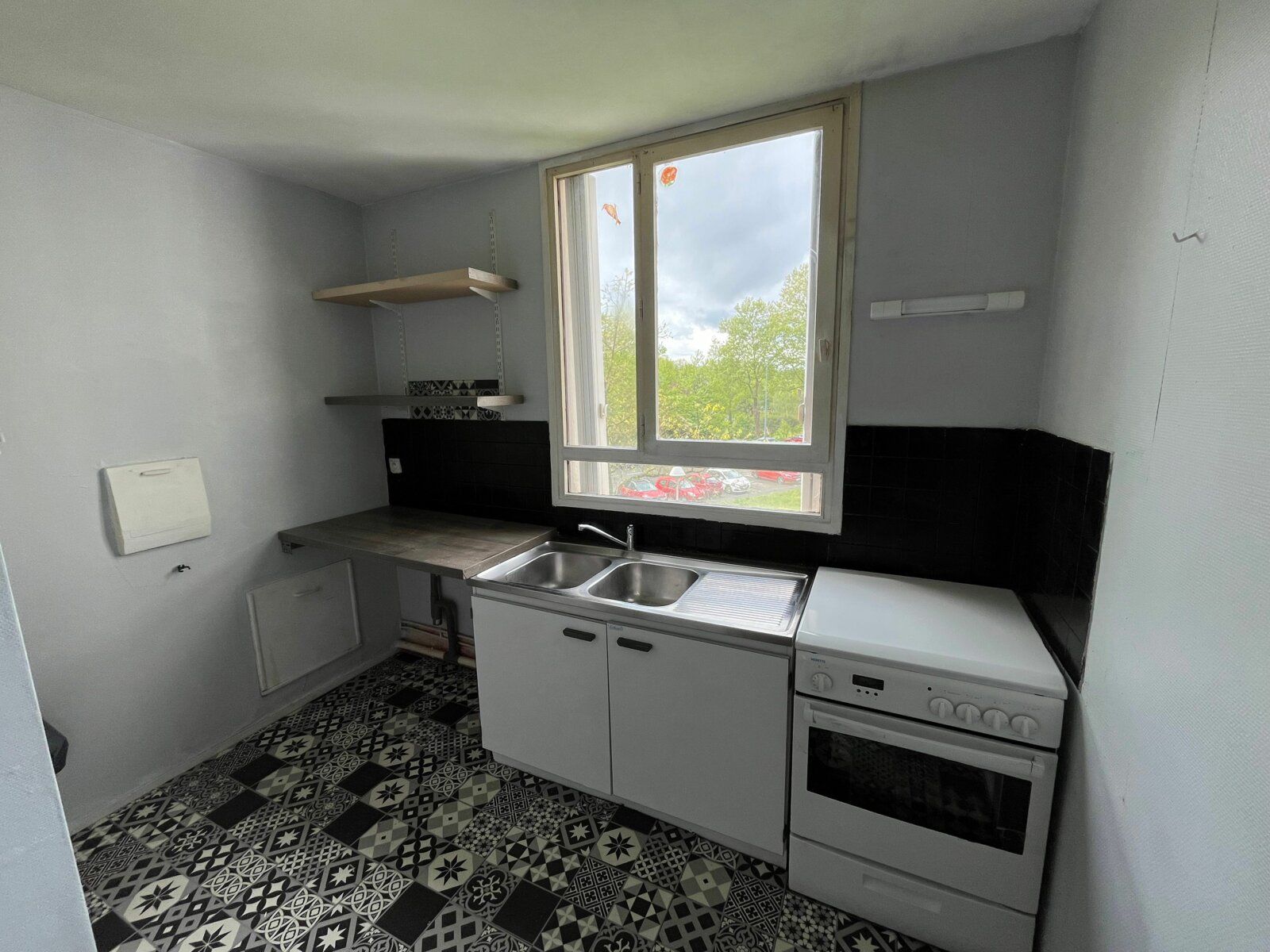 Appartement à louer 2 47m2 à Limoges vignette-2
