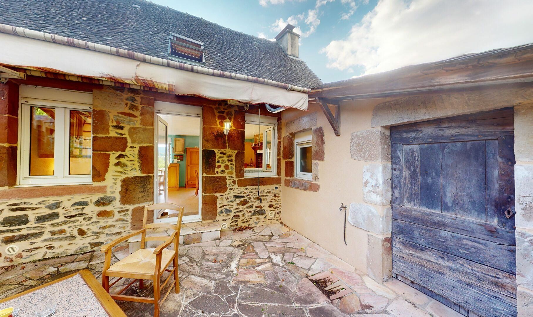 Maison à vendre 3 55m2 à Saint-Cyprien-sur-Dourdou vignette-2