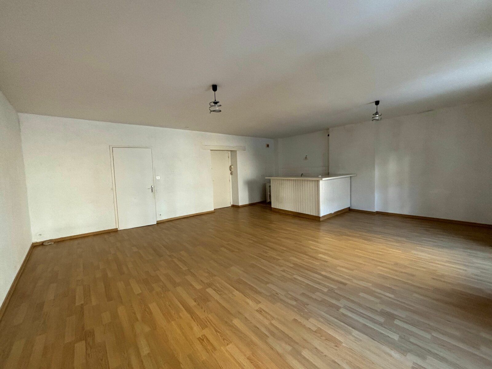 Appartement à vendre 1 61.59m2 à Guérande vignette-2