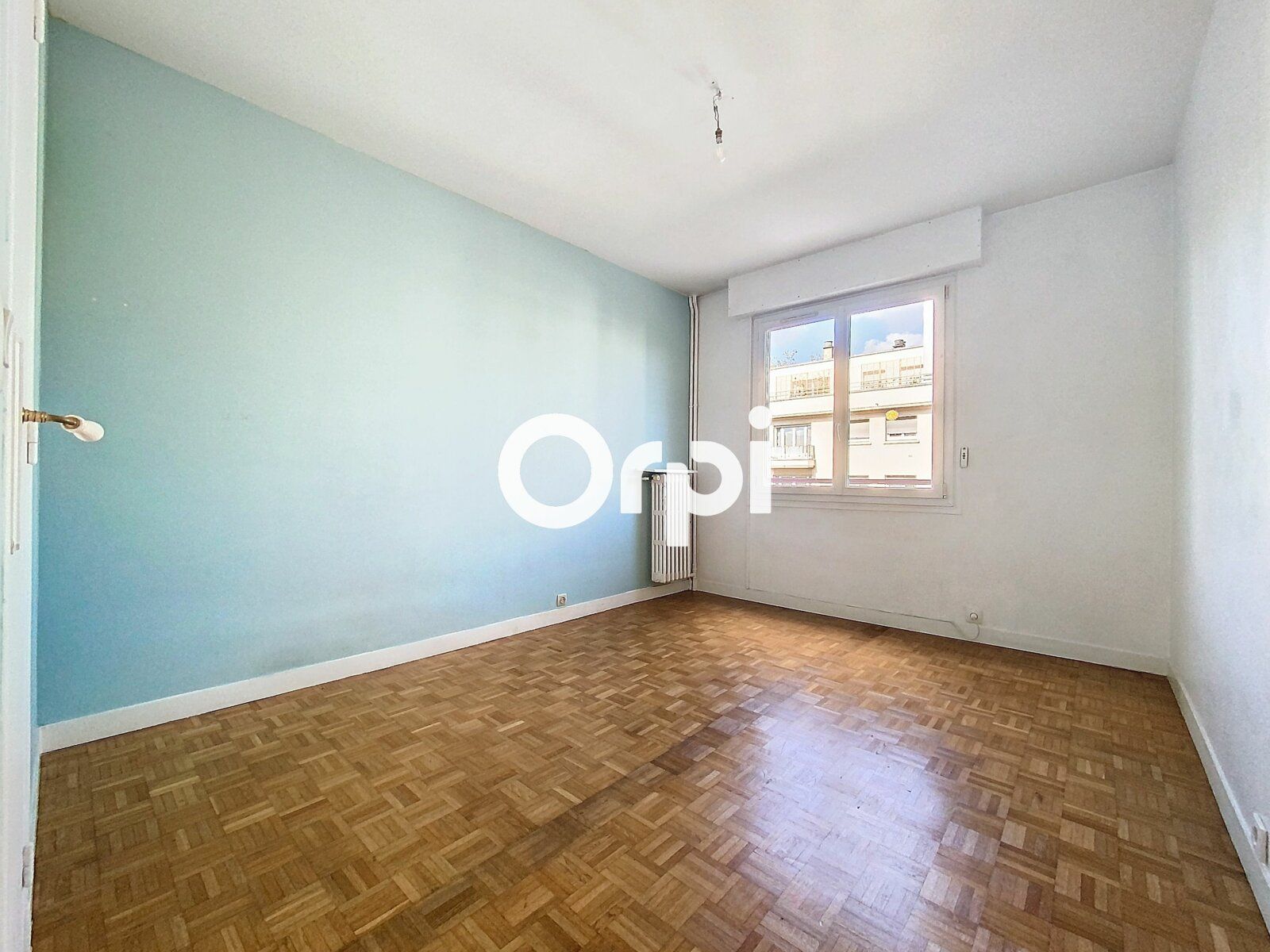 Appartement à vendre 4 m2 à Clamart vignette-8