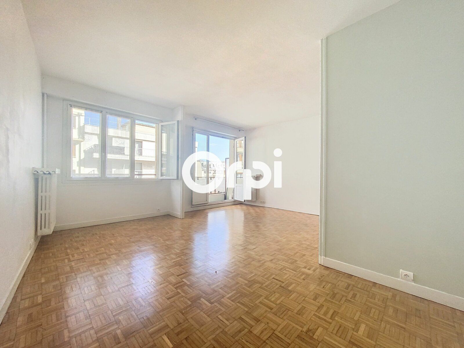 Appartement à vendre 4 m2 à Clamart vignette-1
