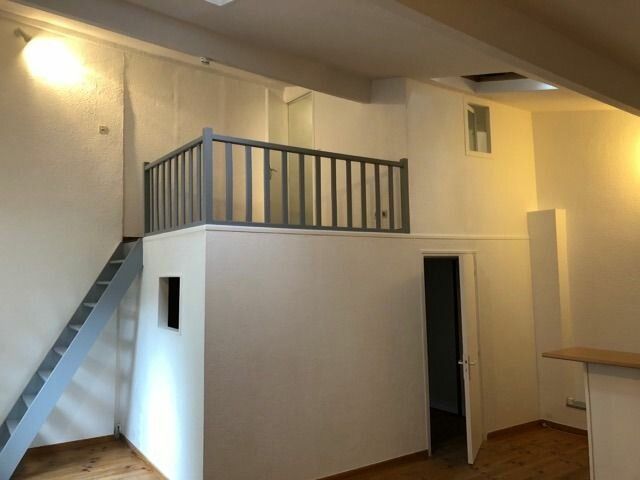 Appartement à louer 2 41m2 à Montpellier vignette-1