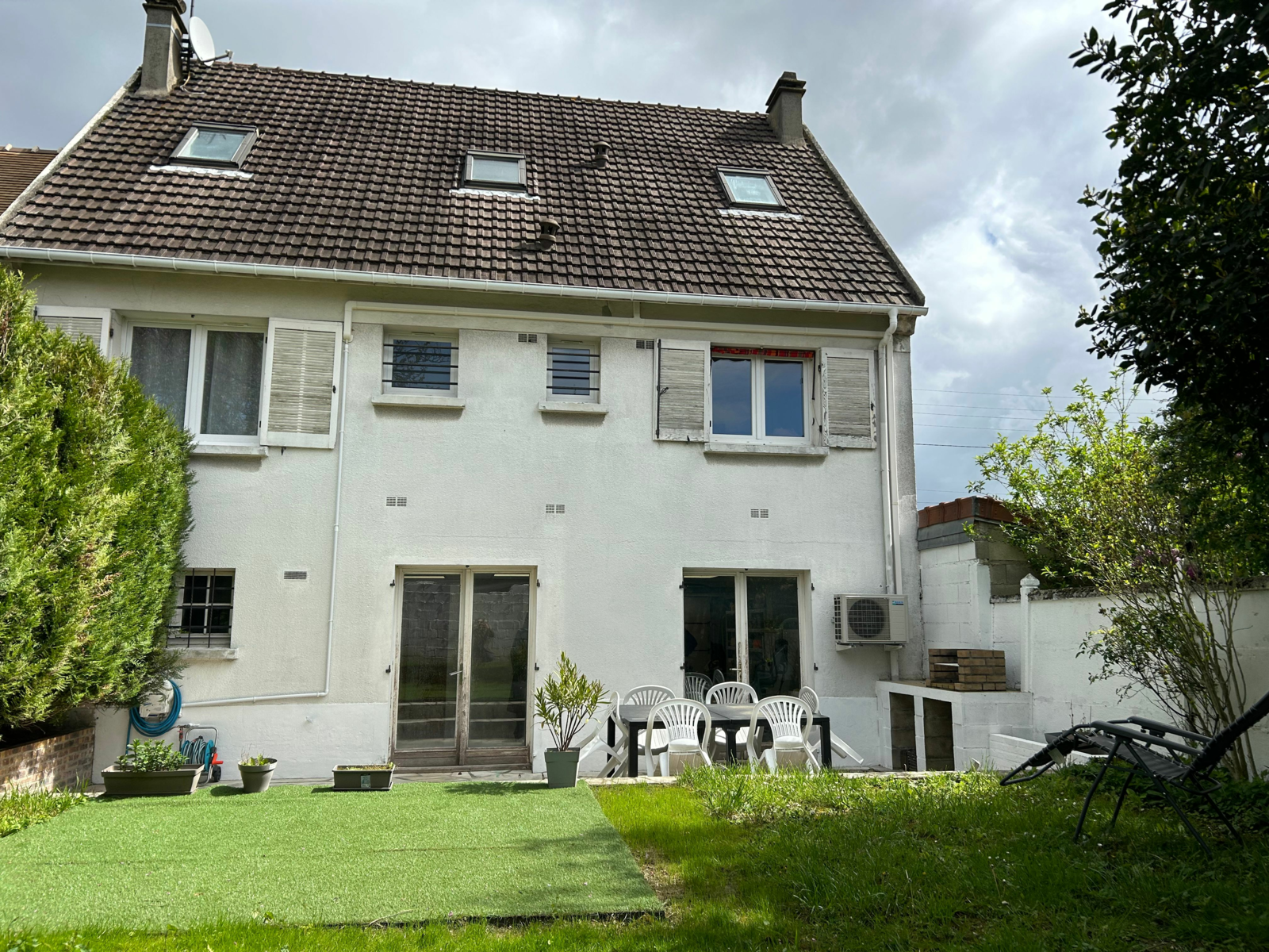 Maison à vendre 6 133m2 à Ormesson-sur-Marne vignette-1
