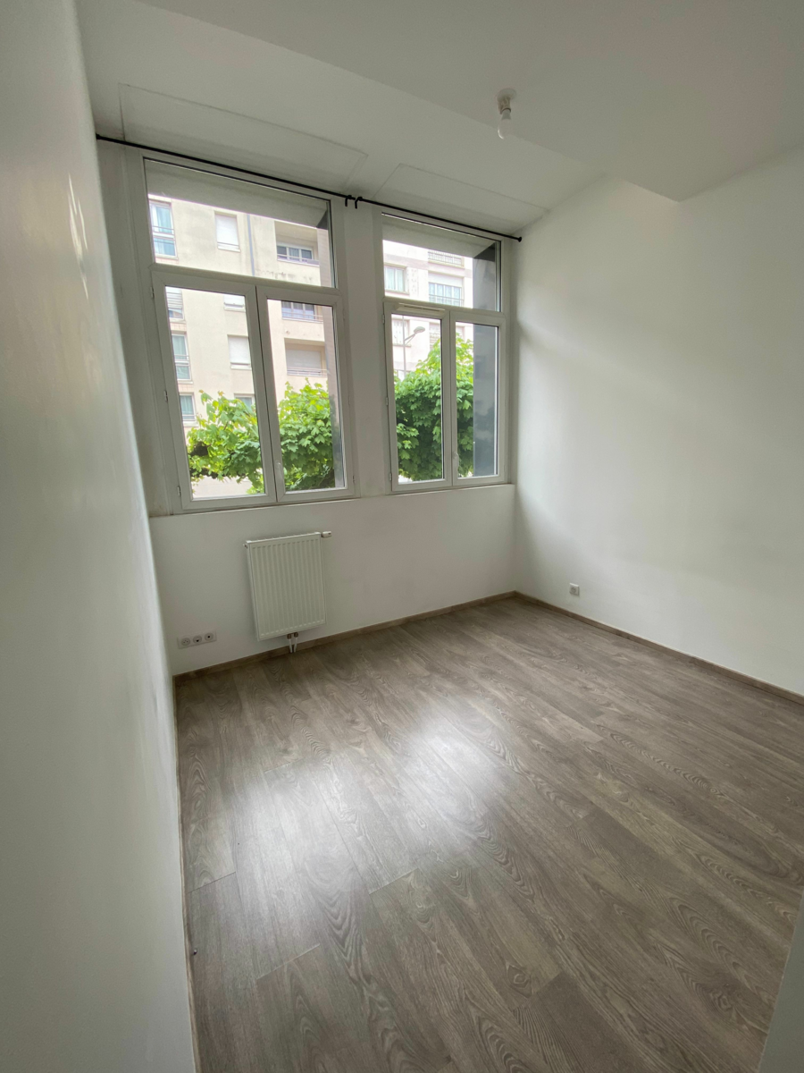 Appartement à vendre 2 45.56m2 à Limoges vignette-8