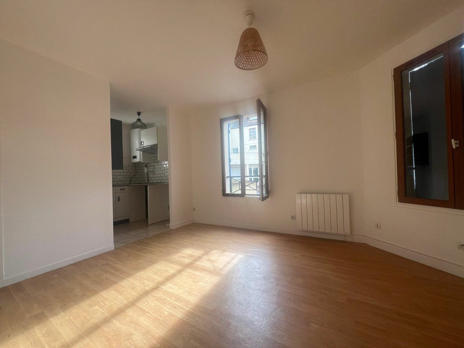 Appartement à louer 1 25.42m2 à Saint-Leu-la-Forêt vignette-3