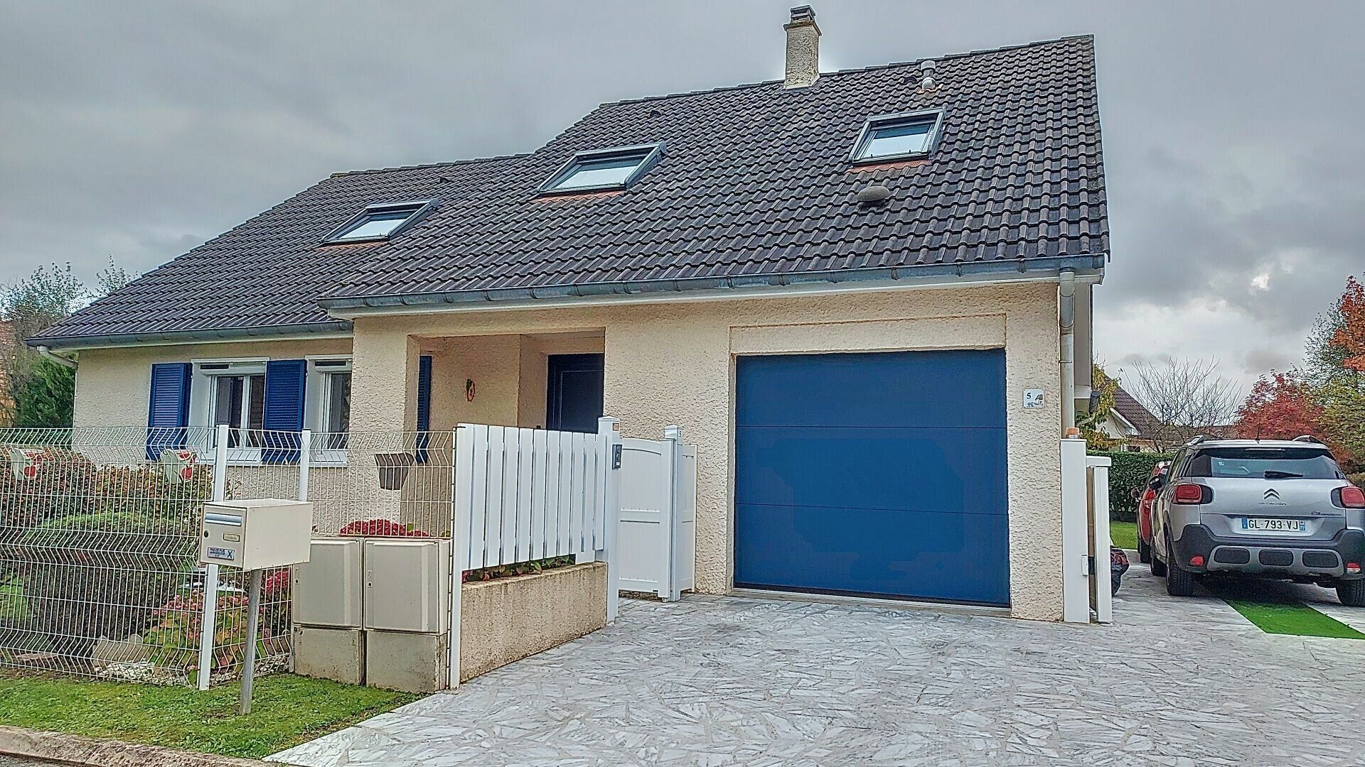 Maison à vendre 7 167m2 à Ozoir-la-Ferrière vignette-1