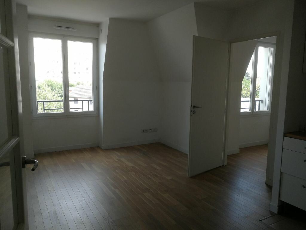Appartement à louer 2 38.51m2 à Châtillon vignette-4