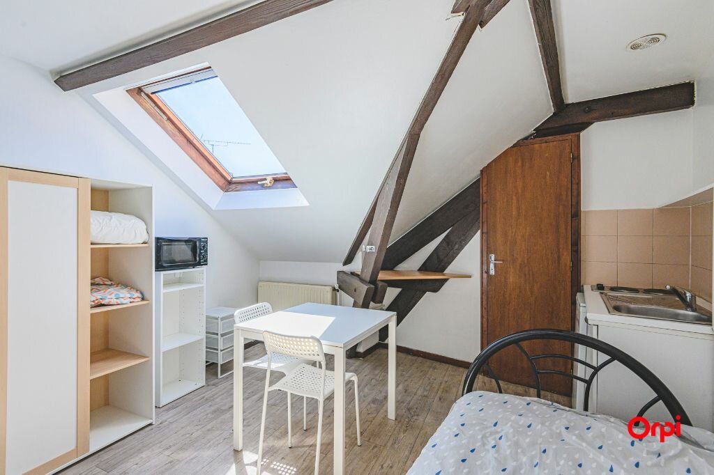 Appartement à louer 1 14.89m2 à Reims vignette-4
