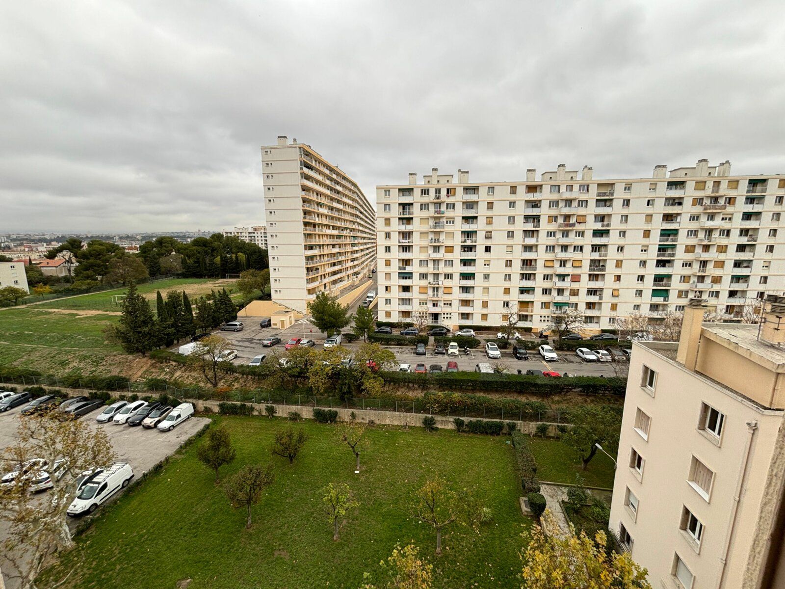 Appartement à vendre 4 66.53m2 à Marseille 9 vignette-5