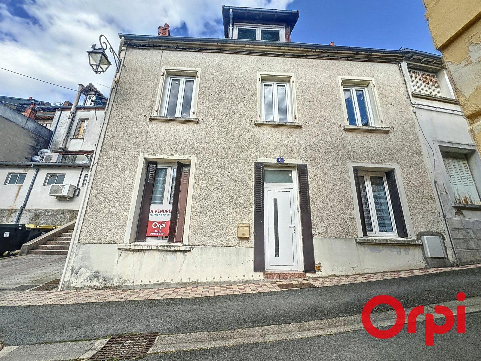 Maison à vendre 2 39m2 à Néris-les-Bains vignette-1