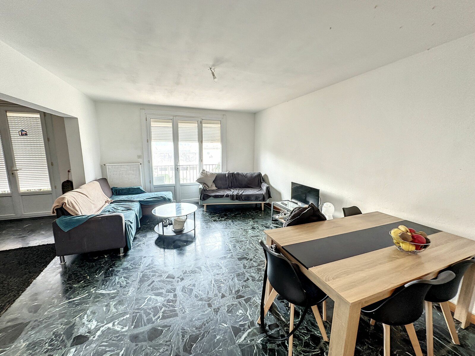 Appartement à vendre 4 98m2 à Avignon vignette-3