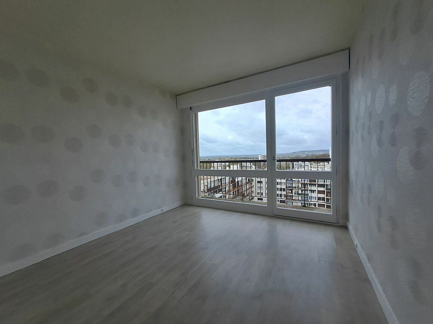 Appartement à vendre 3 73.89m2 à Saint-Michel-sur-Orge vignette-3