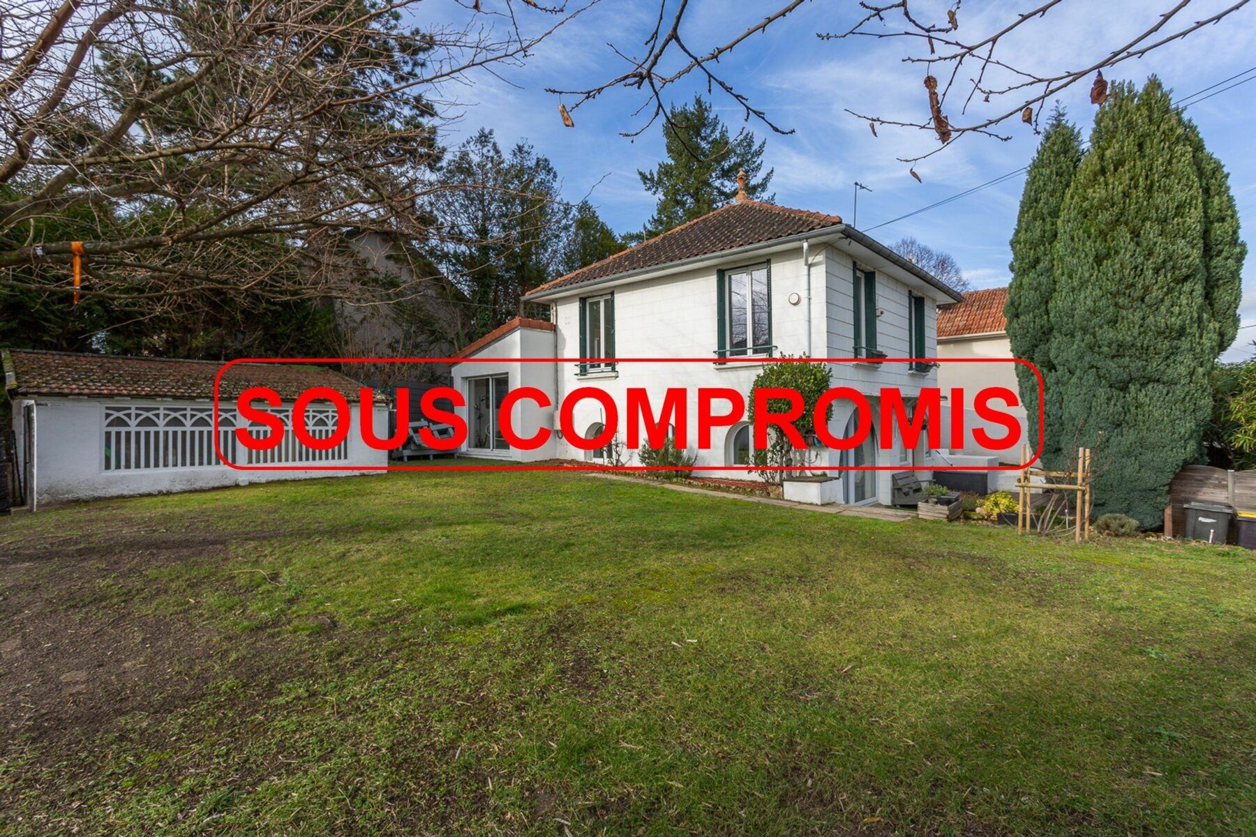 Maison à vendre 5 131m2 à Sainte-Geneviève-des-Bois vignette-1
