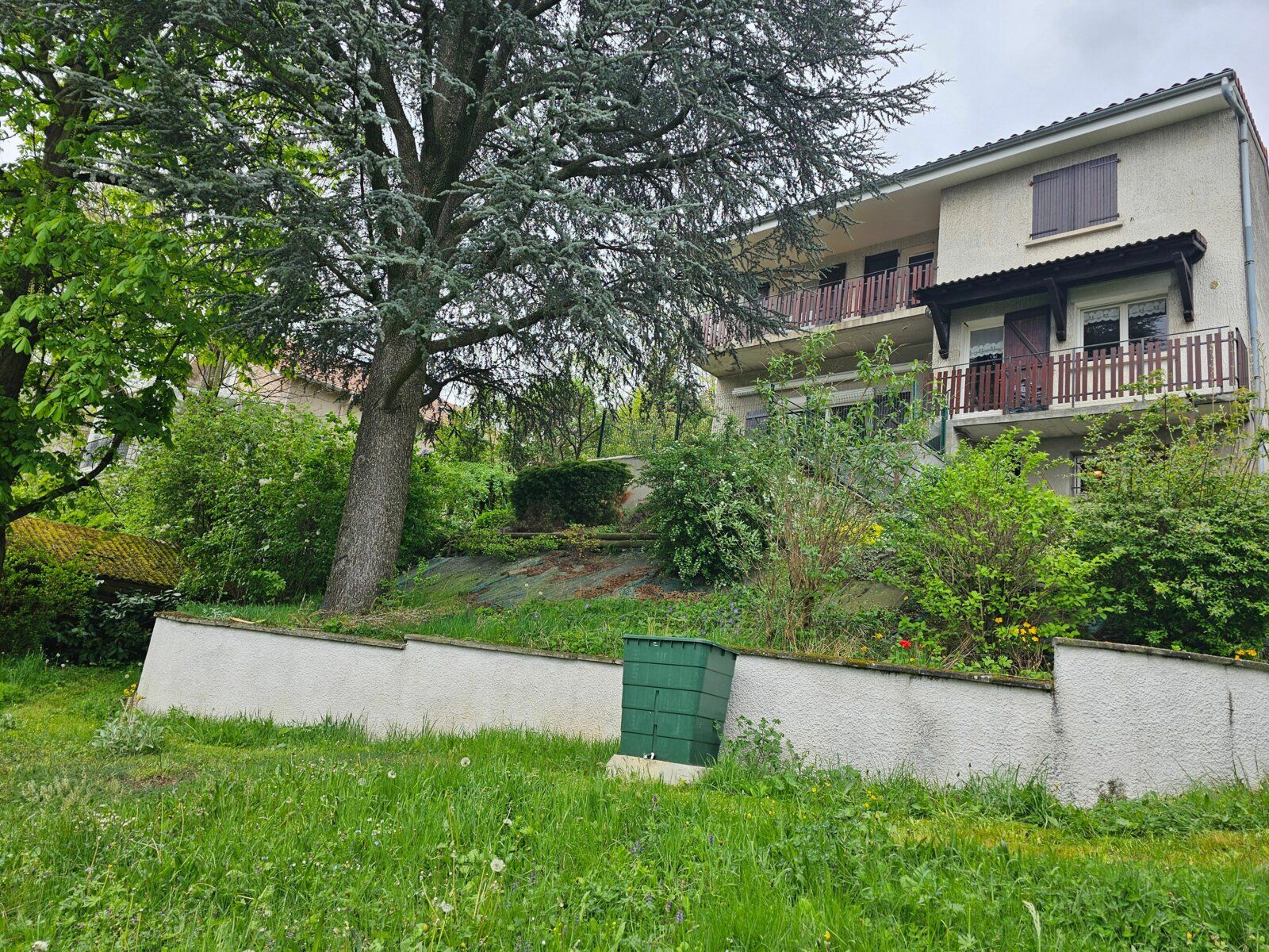 Maison à vendre 5 151.92m2 à Saint-Étienne vignette-1