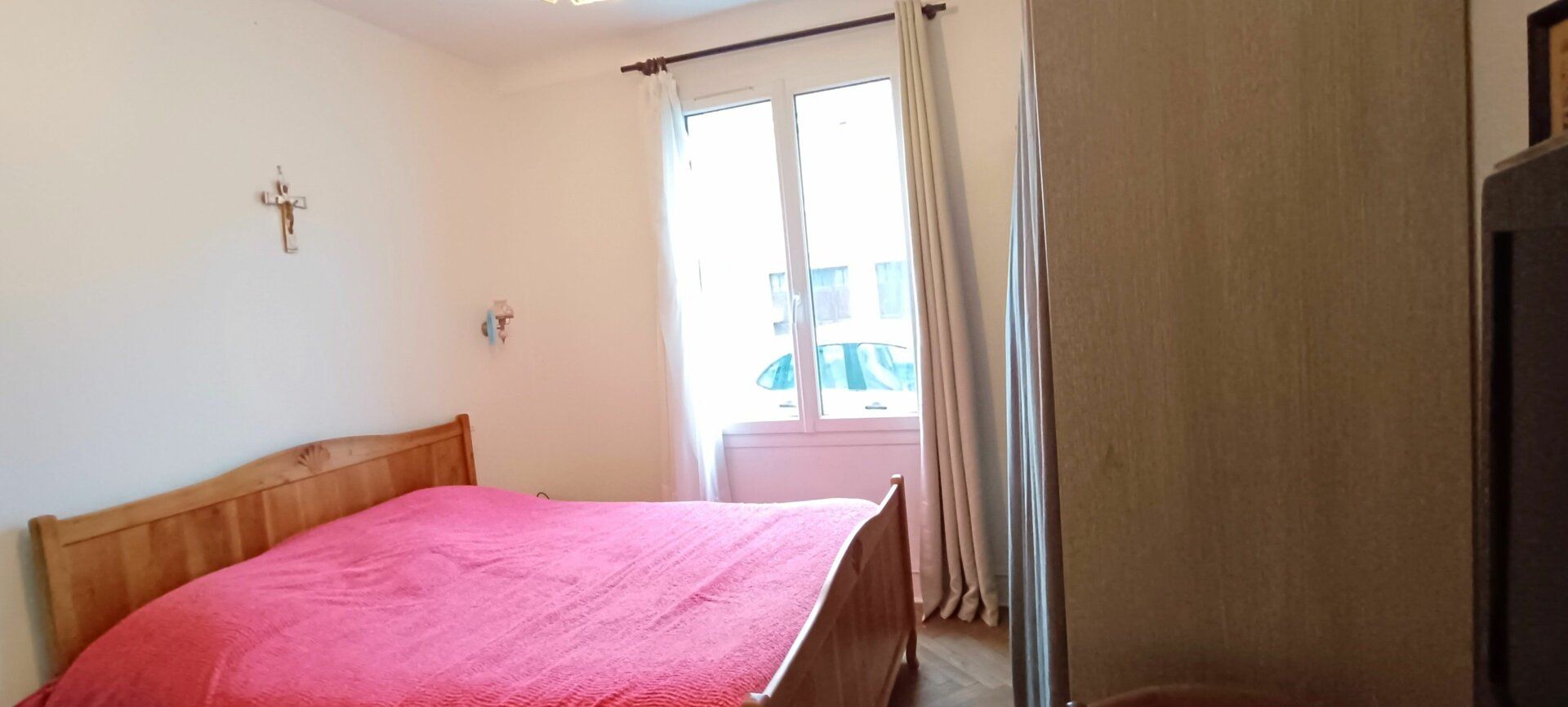 Appartement à vendre 2 m2 à Saint-Pierre-des-Corps vignette-4
