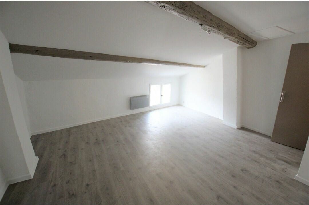Appartement à vendre 3 78m2 à Morières-lès-Avignon vignette-4