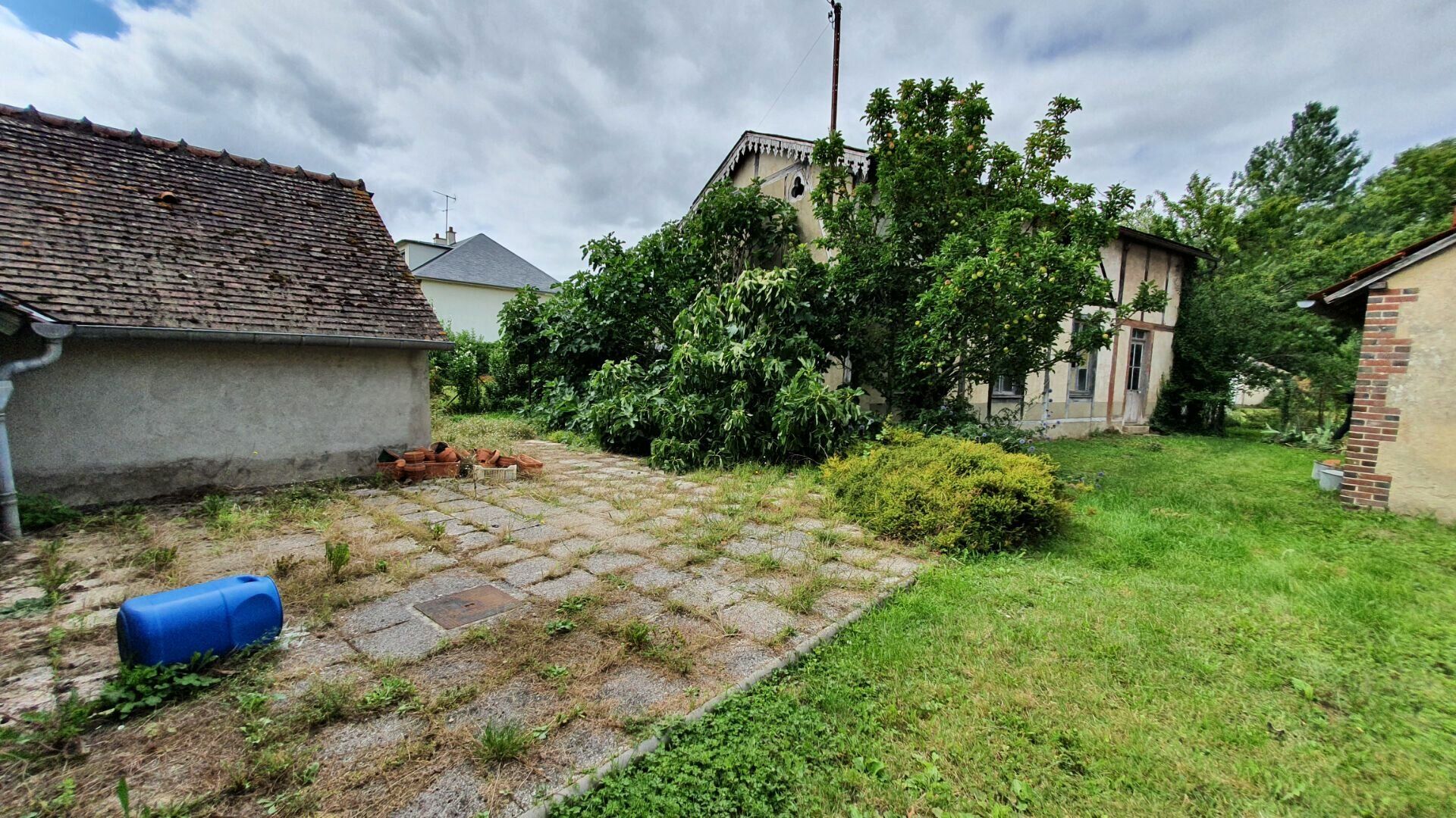 Maison à vendre 5 121m2 à Château-Renard vignette-17