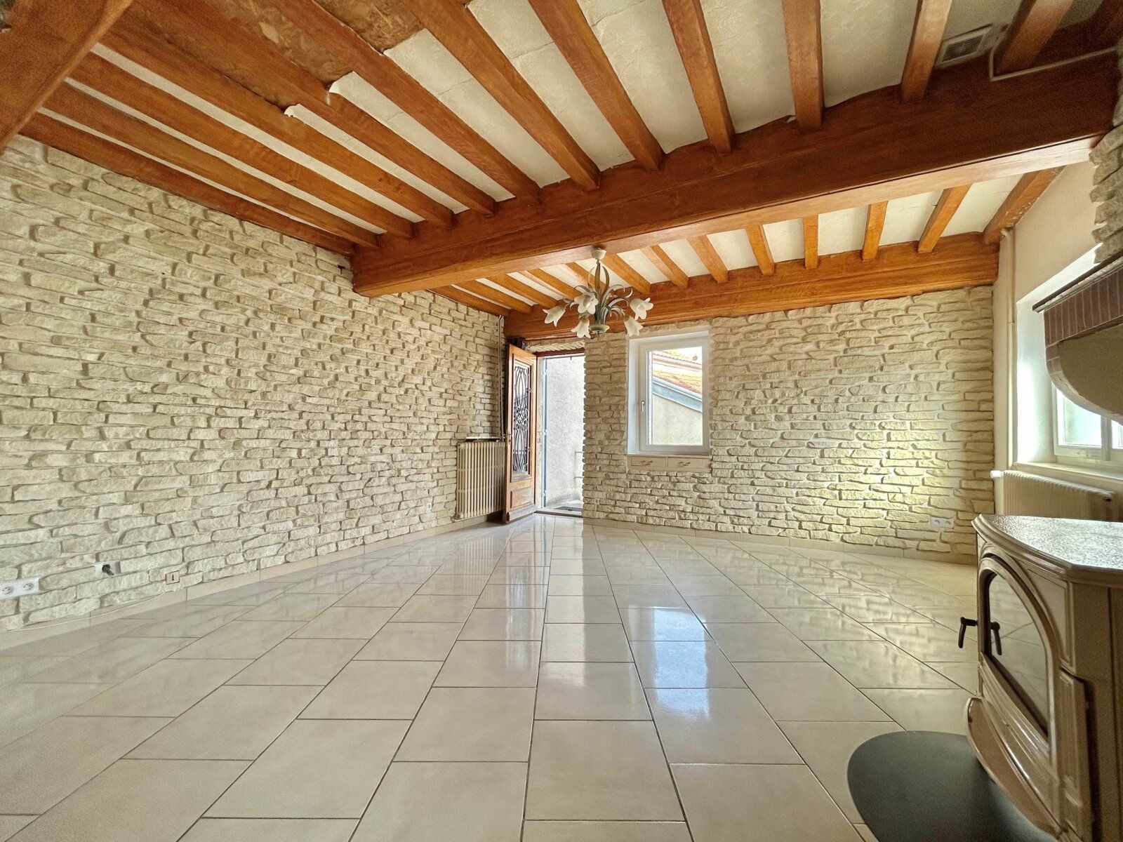 Maison à vendre 4 107m2 à Corcelles-les-Monts vignette-4