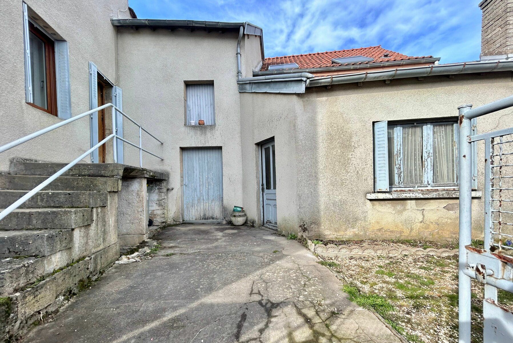 Maison à vendre 4 107m2 à Corcelles-les-Monts vignette-13