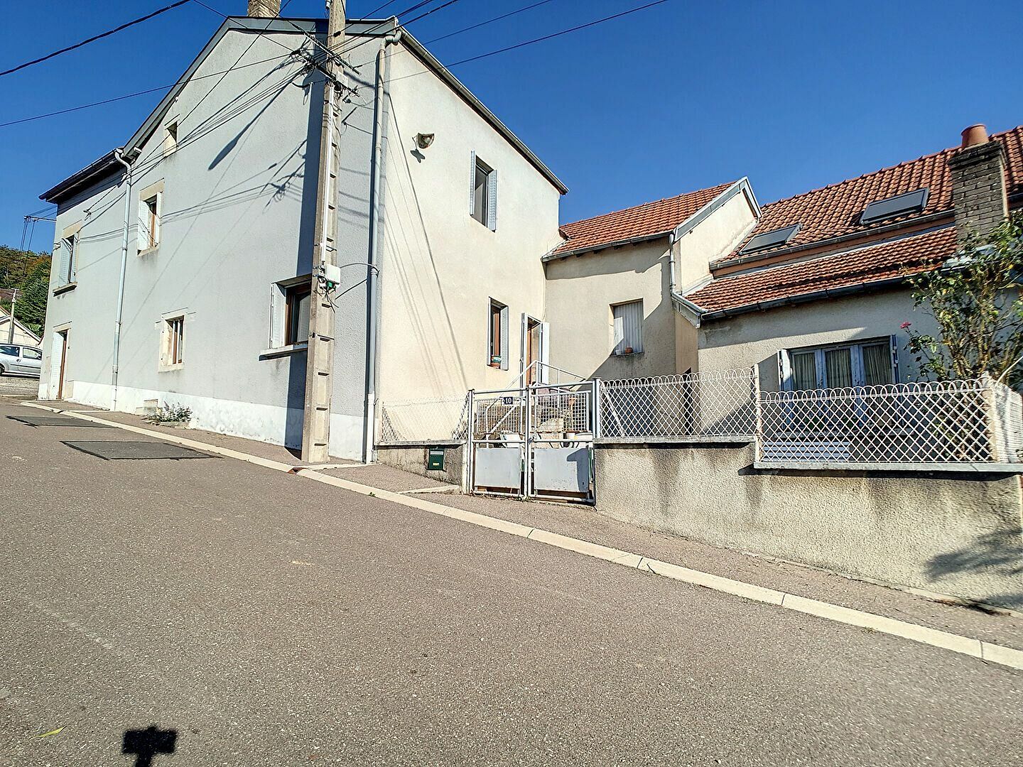 Maison à vendre 4 107m2 à Corcelles-les-Monts vignette-9