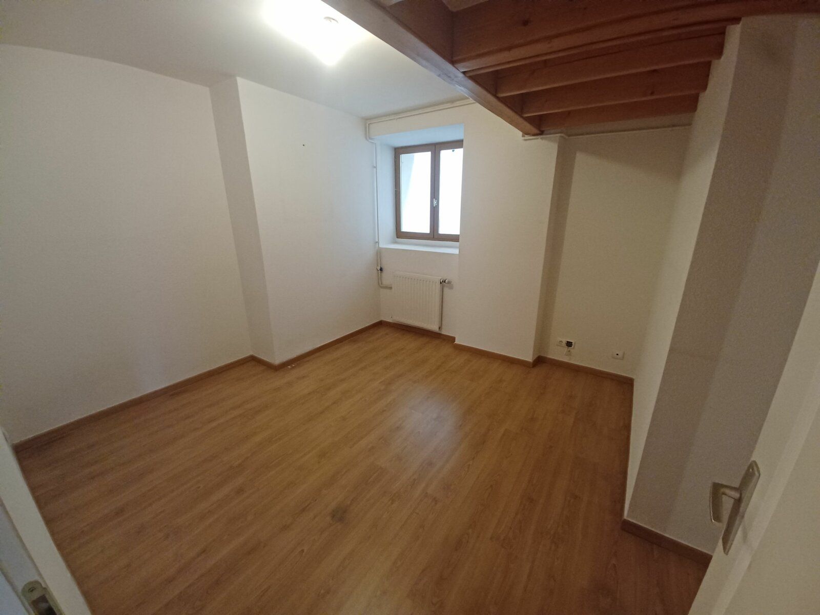 Appartement à vendre 3 64.65m2 à Saint-Étienne-de-Saint-Geoirs vignette-6
