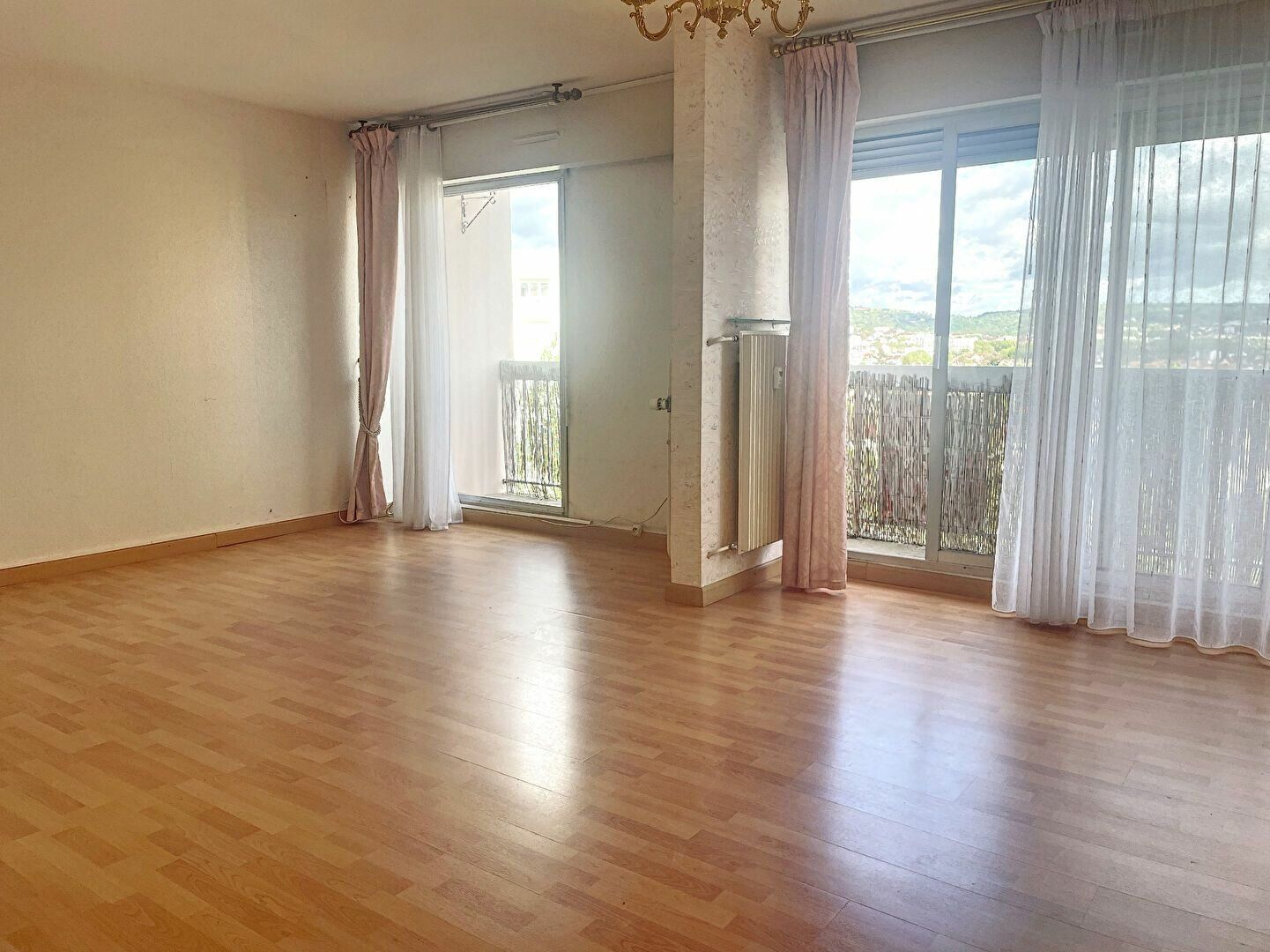 Appartement à vendre 3 70.63m2 à Montluçon vignette-4