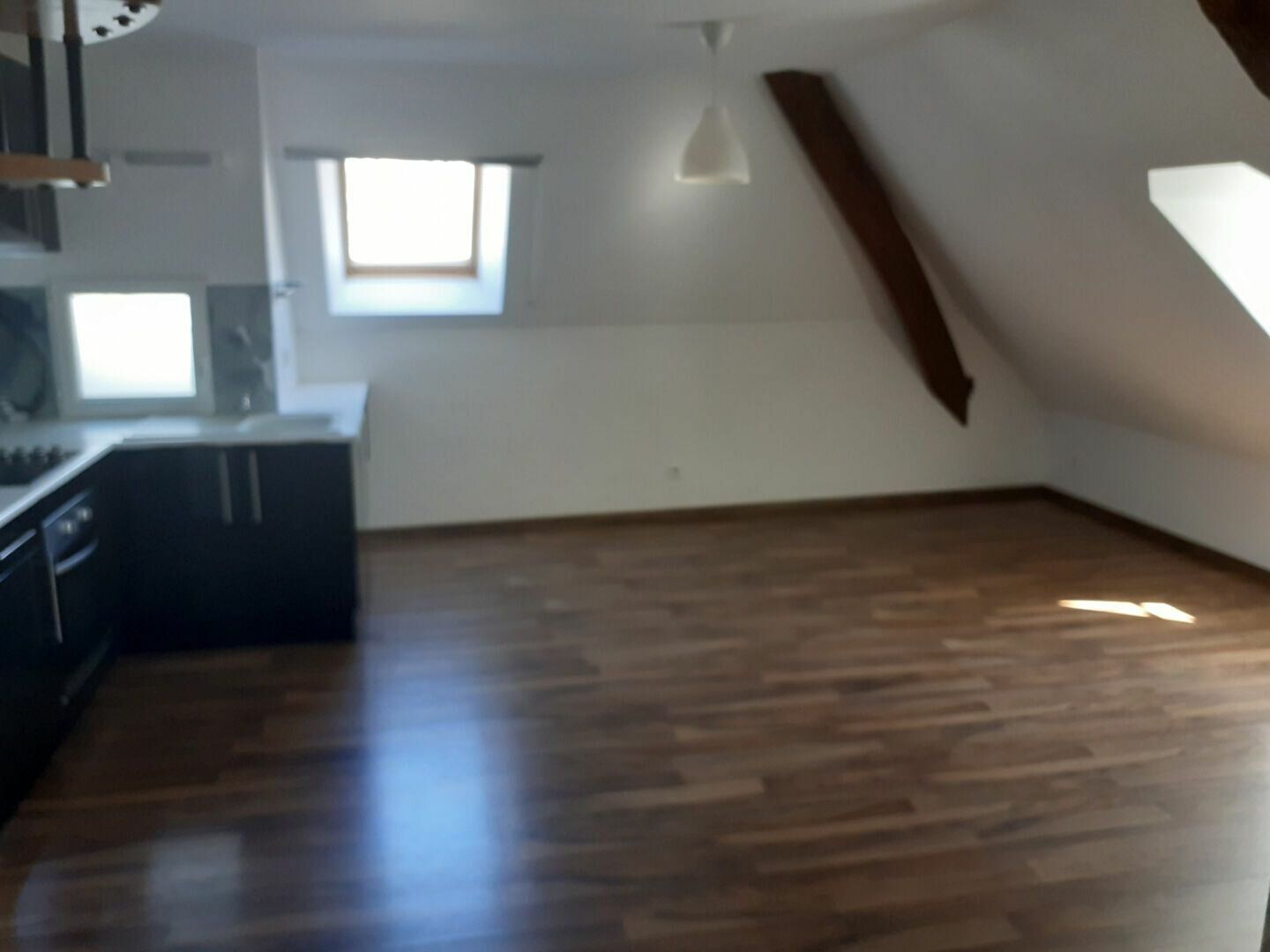 Appartement à louer 4 77m2 à Saint-Quentin vignette-3