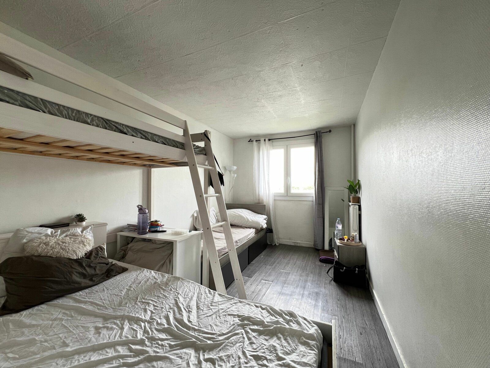 Appartement à vendre 4 83.48m2 à Neuilly-sur-Marne vignette-6