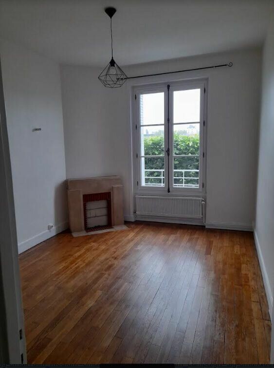 Appartement à louer 1 m2 à Blois vignette-3