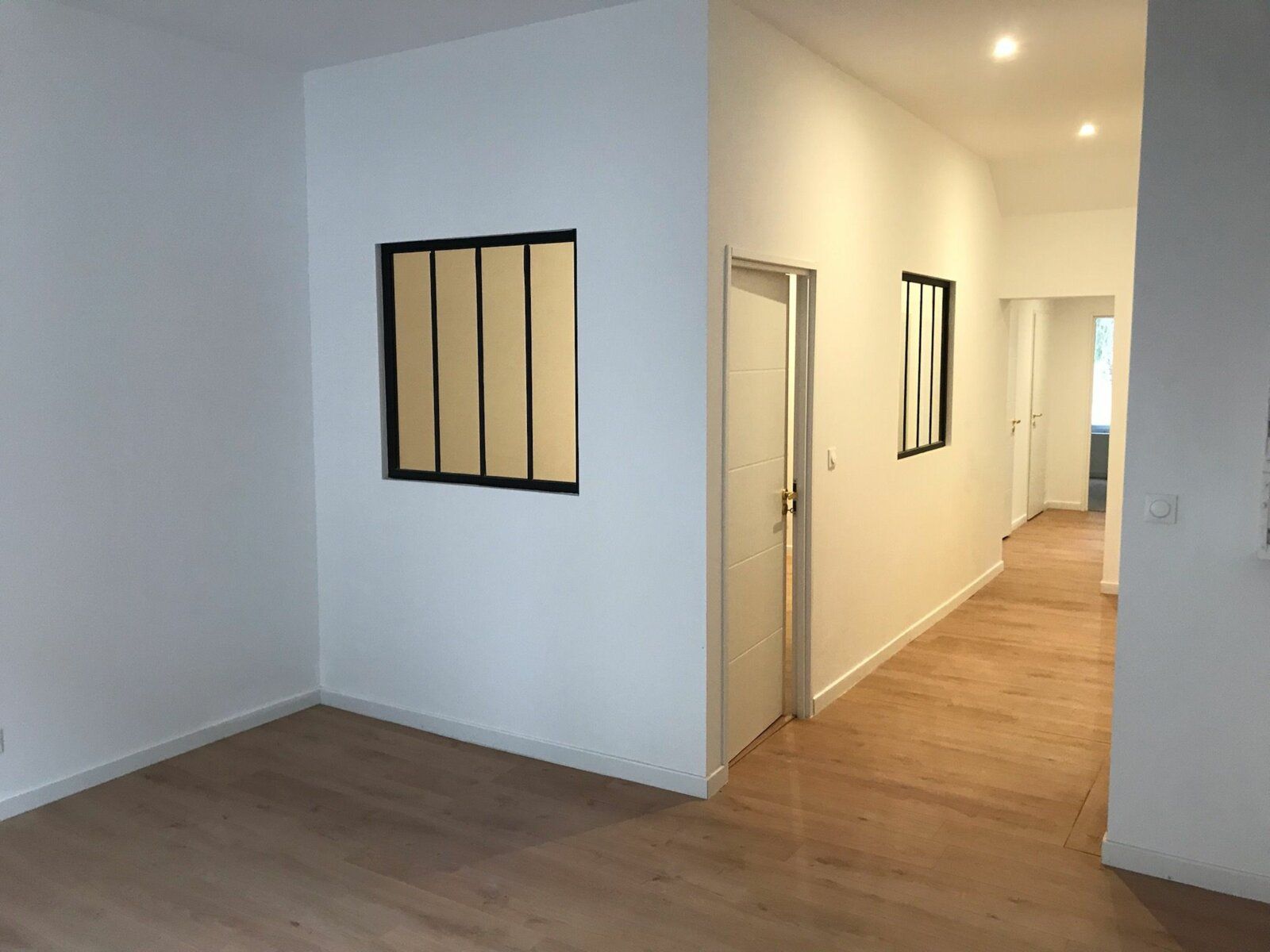 Appartement à vendre 4 62.38m2 à Reims vignette-6