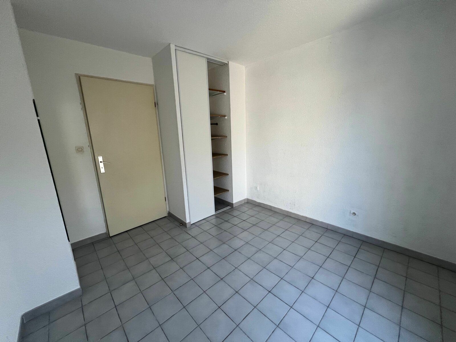 Appartement à vendre 2 39.38m2 à Montpellier vignette-4