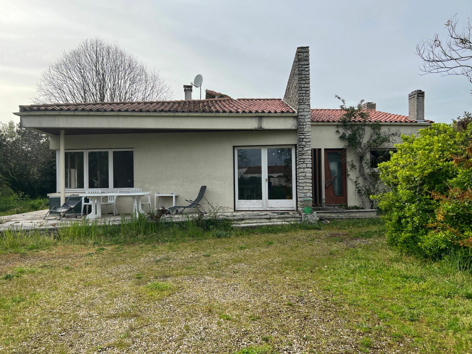 Maison à vendre 4 114m2 à Saint-Pierre-d'Oléron vignette-11