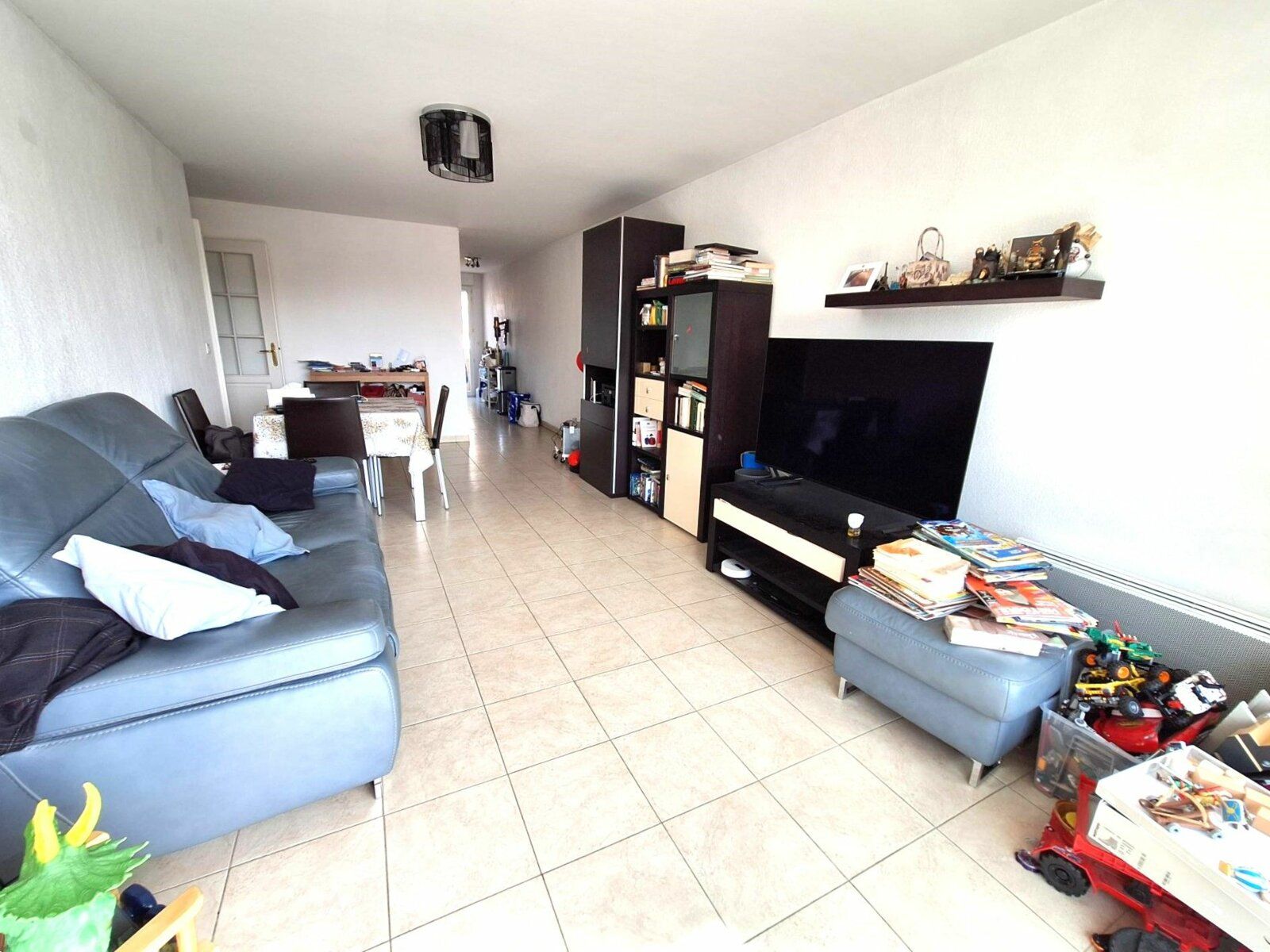 Appartement à vendre 3 62m2 à Saint-Laurent-du-Var vignette-4