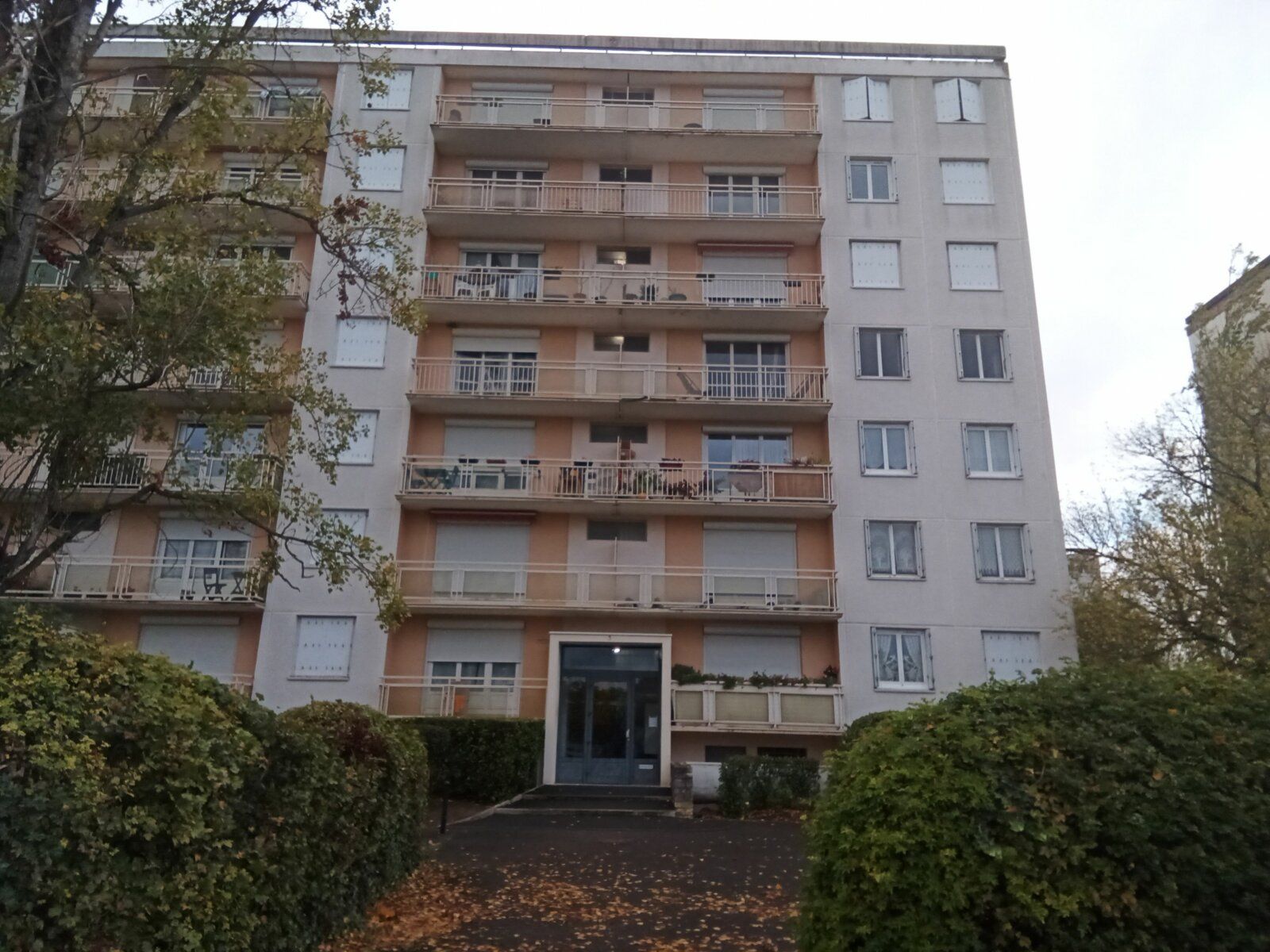Appartement à vendre 2 47m2 à Bourges vignette-1