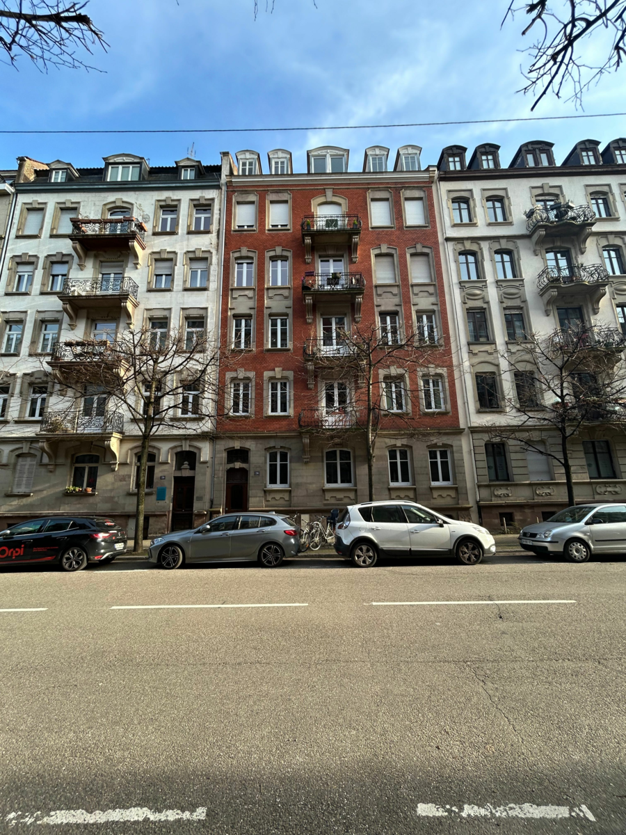 Appartement à vendre 3 79m2 à Strasbourg vignette-2