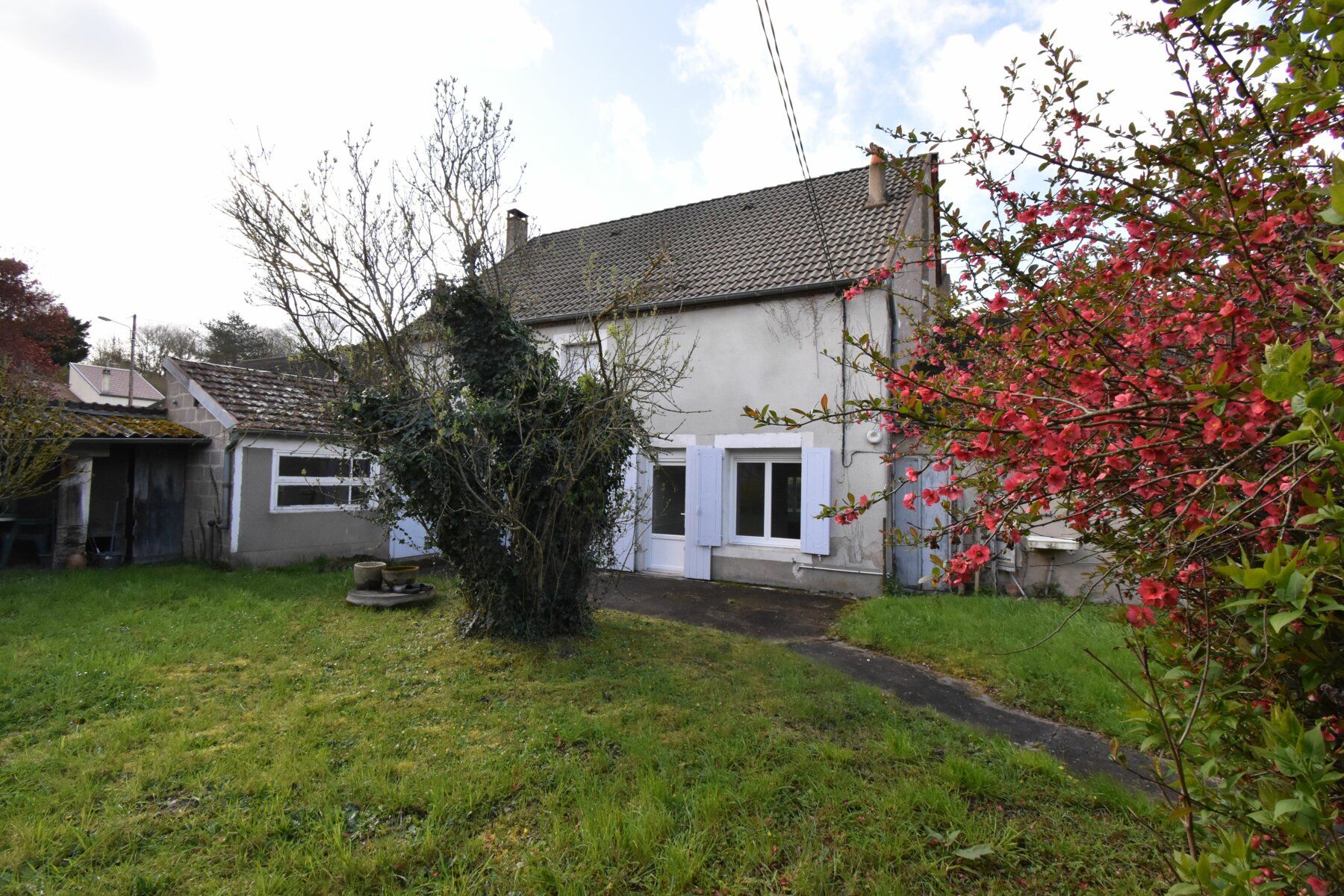 Maison à vendre 3 80m2 à Neuvy-sur-Loire vignette-2