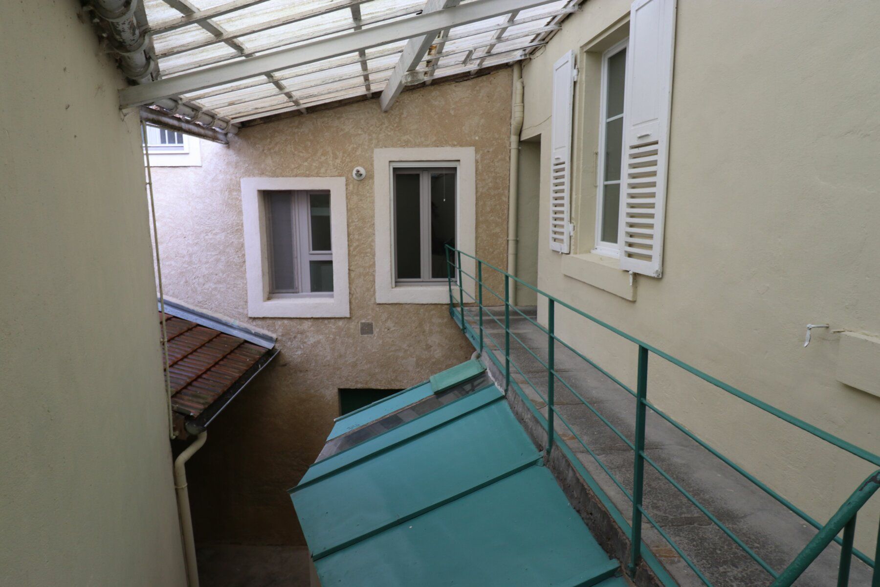 Appartement à vendre 2 52m2 à Saint-Donat-sur-l'Herbasse vignette-2