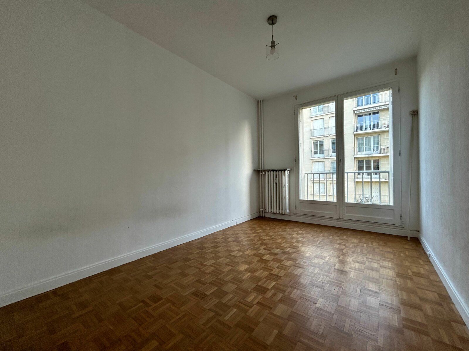 Appartement à vendre 3 95.85m2 à Compiègne vignette-6