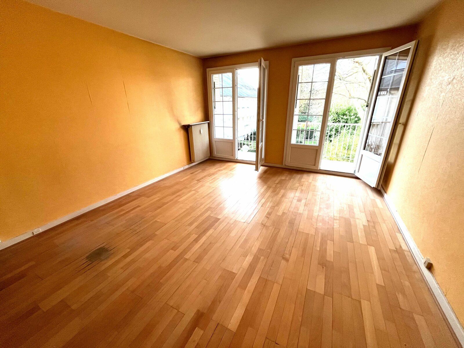 Appartement à vendre 2 56m2 à Soisy-sous-Montmorency vignette-2