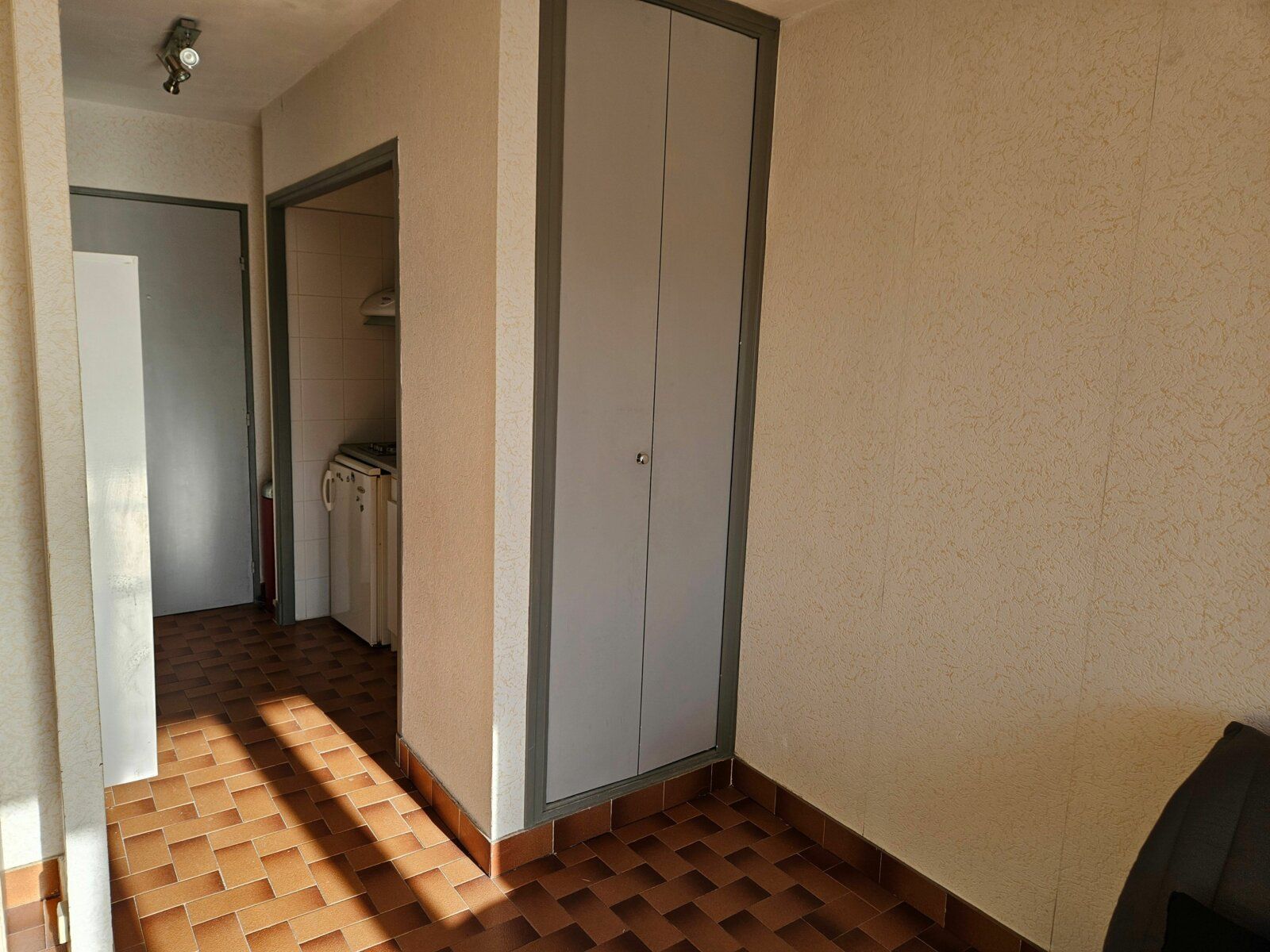 Appartement à vendre 2 25m2 à Nîmes vignette-6