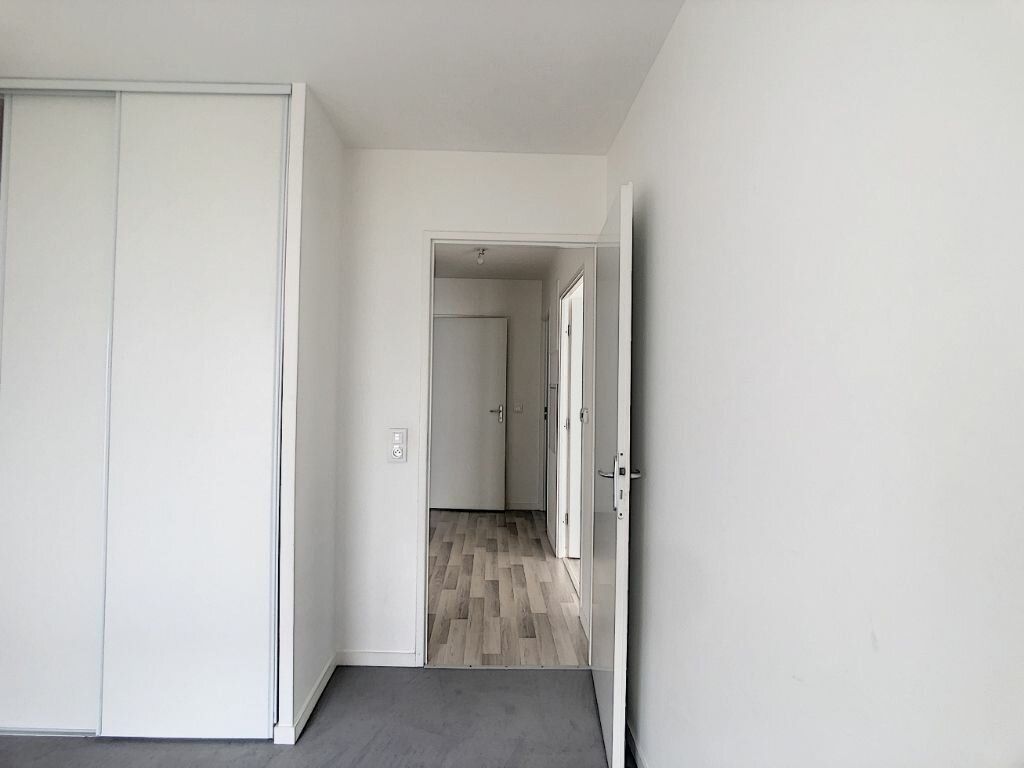 Appartement à louer 3 64.9m2 à Champigny-sur-Marne vignette-11
