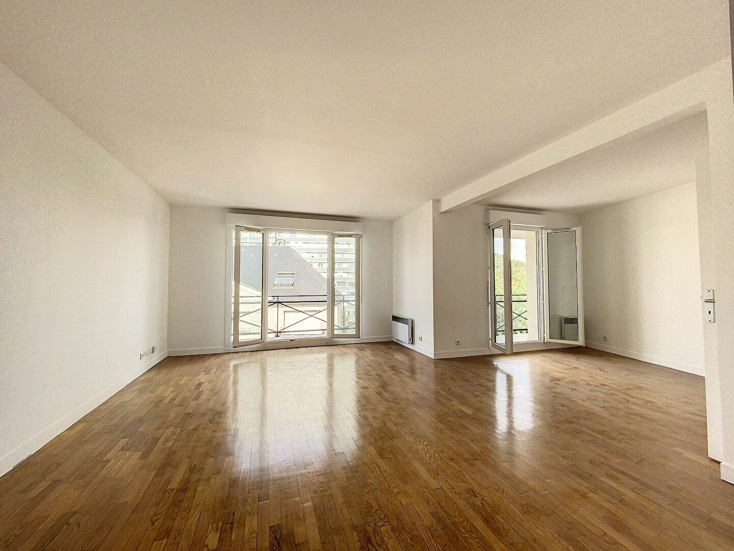 Appartement à vendre 4 86m2 à Châtillon vignette-2