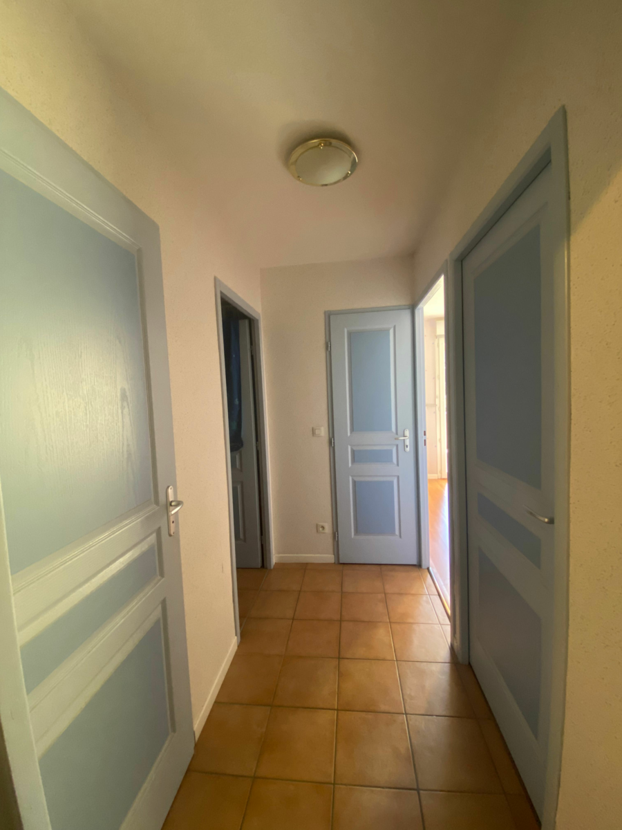 Appartement à vendre 3 59.35m2 à Château-Arnoux-Saint-Auban vignette-10