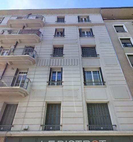 Appartement à vendre 2 55m2 à Lyon 3 vignette-1