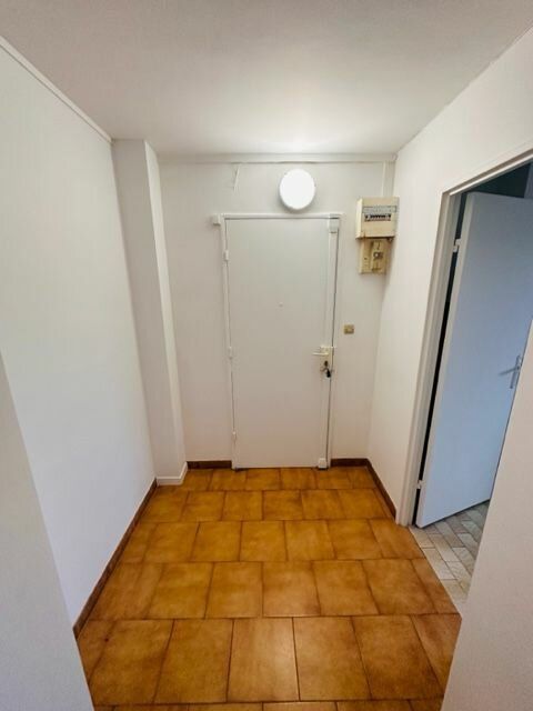 Appartement à vendre 3 65.26m2 à Rosny-sous-Bois vignette-4