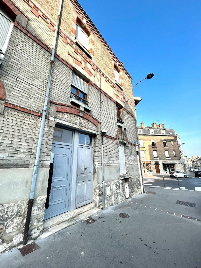 Appartement à louer 1 28.93m2 à Reims vignette-6