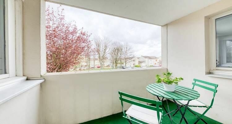 Appartement à vendre 3 50.6m2 à Roissy-en-Brie vignette-2