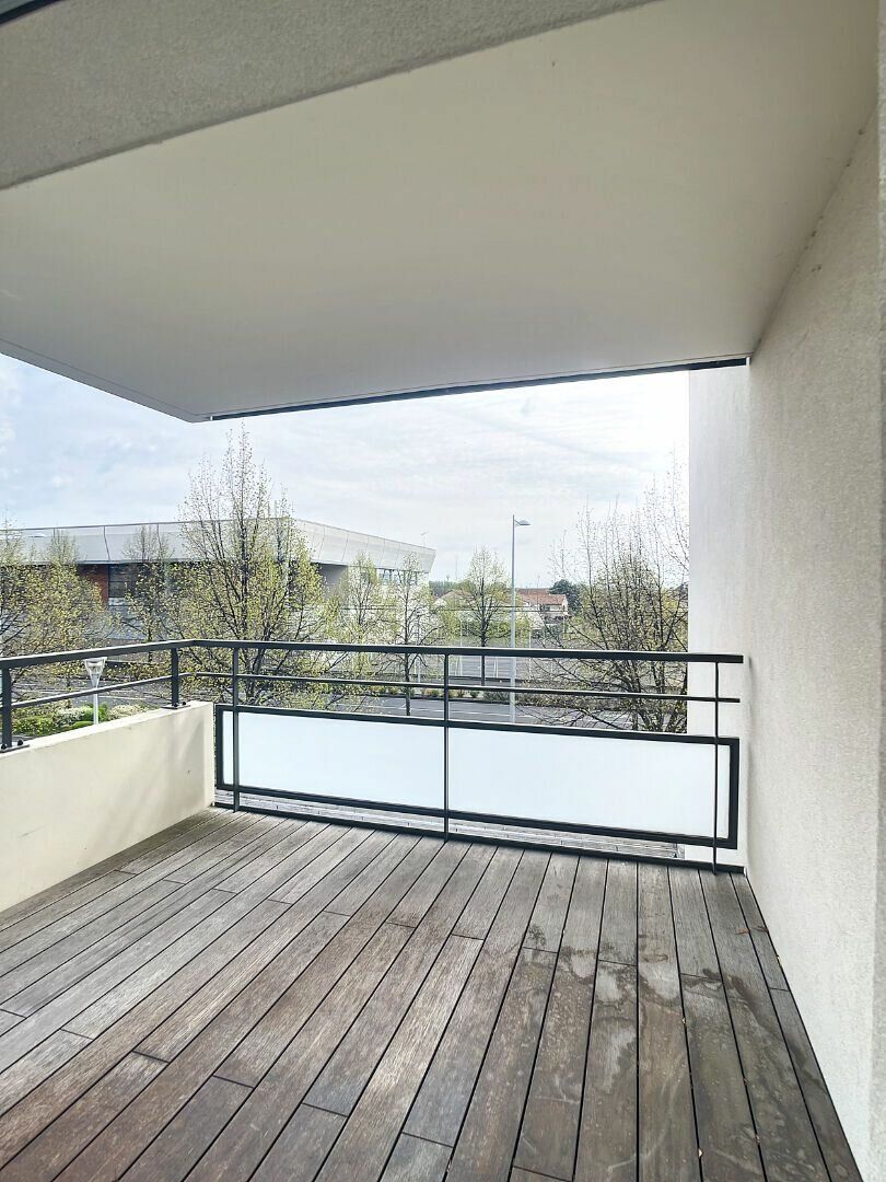 Appartement à vendre 2 60m2 à Clermont-Ferrand vignette-1